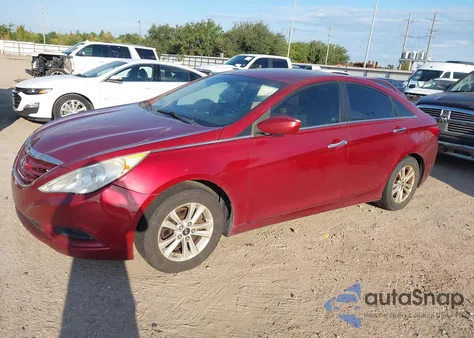 2013 Hyundai Sonata Gls z USA, uszkodzony, nr VIN 5NPEB4AC7DH716242